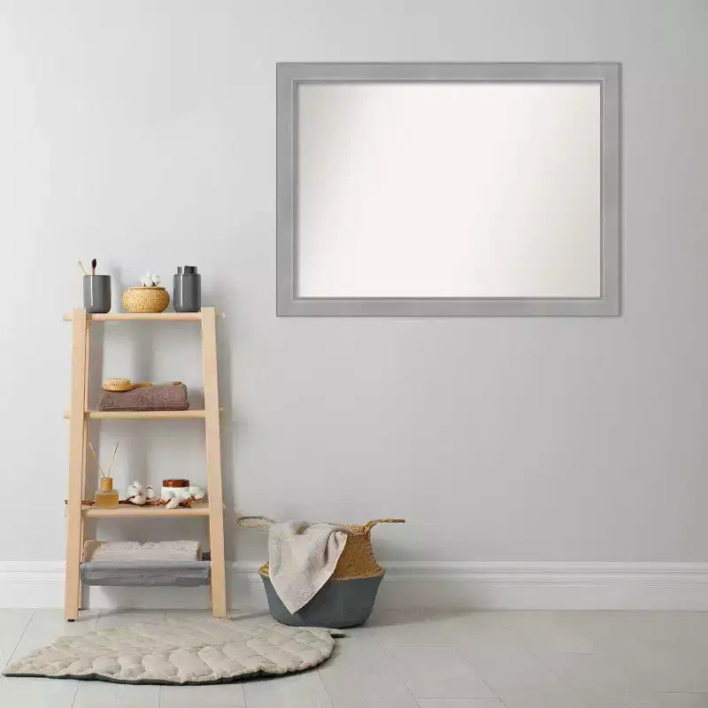 Miroir mural de salle de bain brossé au nickel non biseauté Vista 42" x 31" - Amanti Art : Rectangulaire, cadre en polystyrène, montage mural