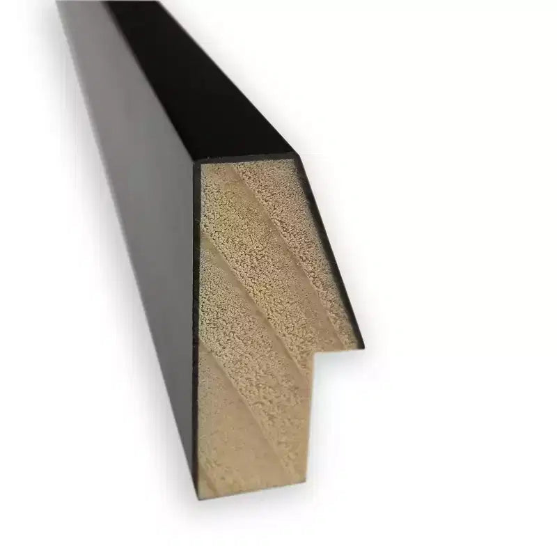 Miroir mural en bois noir Lucie 29 po x 23 po sans biseau - Amanti Art