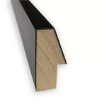 Miroir mural en bois noir Lucie 29 po x 23 po sans biseau - Amanti Art