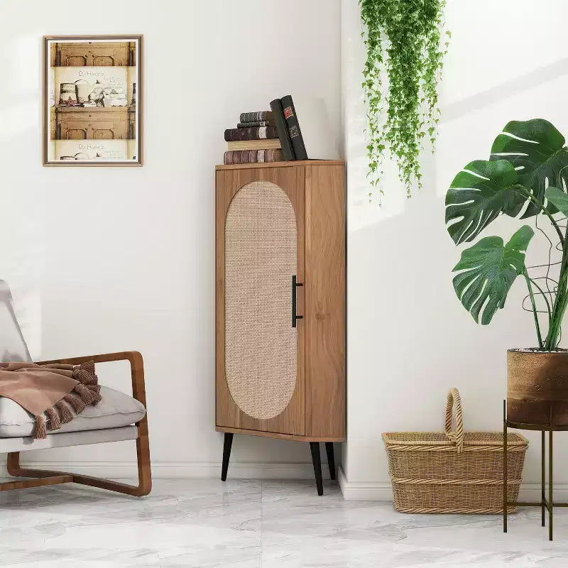 MAYEERTY Meuble d'angle en noyer avec porte en rotin, meuble de rangement autoportant pour les petits espaces du salon