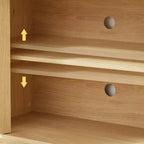Bahut buffet ondulé 24/31,5H, Meuble TV, Armoire d'angle arrondie avec portes en rotin à rayures verticales en bois, Naturel - ModernLuxe