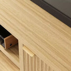 Meuble TV cannelé pour 80 pouces, meuble de divertissement moderne avec étagères réglables, meuble TV et multimédia de rangement à 2 niveaux pour salon et chambre à coucher