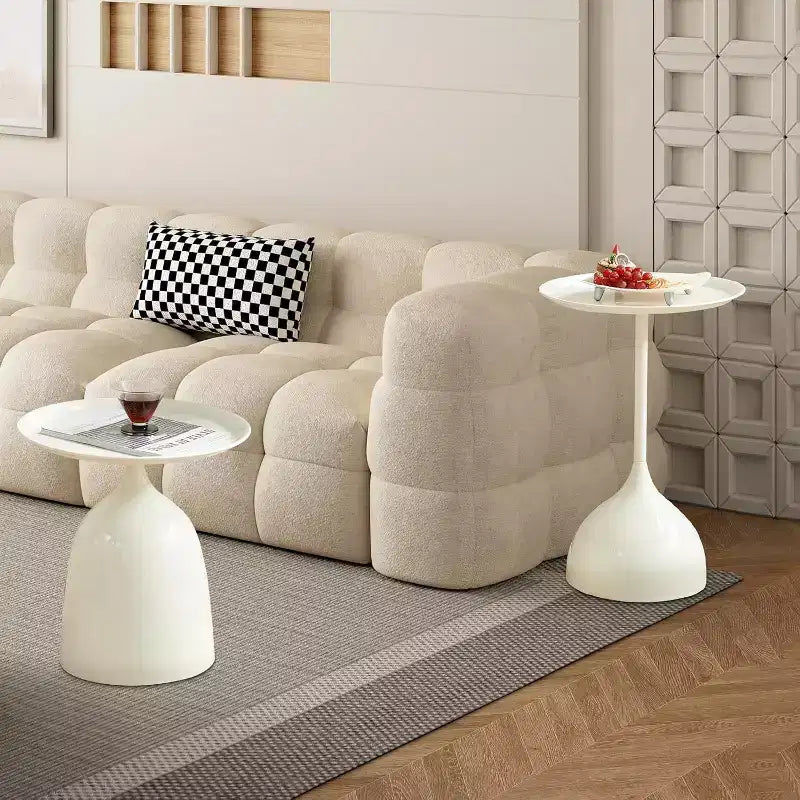 Lot de 2 tables d'appoint, tables basses rondes en métal avec bords relevés, petite table d'appoint moderne pour salon ou chambre à coucher, montage facile