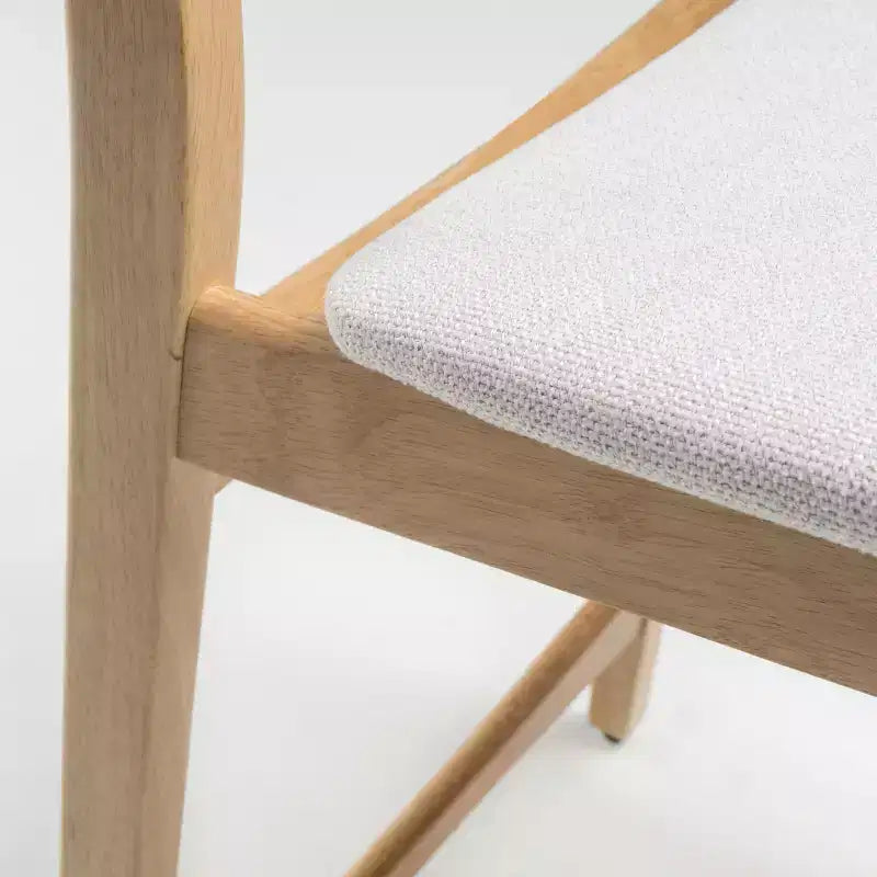 Tabouret de comptoir GDFStudio Cedric de 23,5 pouces en tissu et bois d'hévéa de style milieu de siècle (lot de 2)