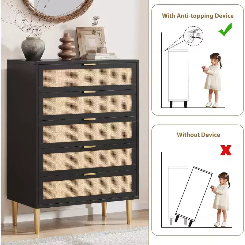 Commode 5 tiroirs en rotin, Chiffonnier étroit de 112 cm de haut, Meuble de rangement en bois style ferme avec pieds et poignées en métal, Commode moderne pour chambre à coucher
