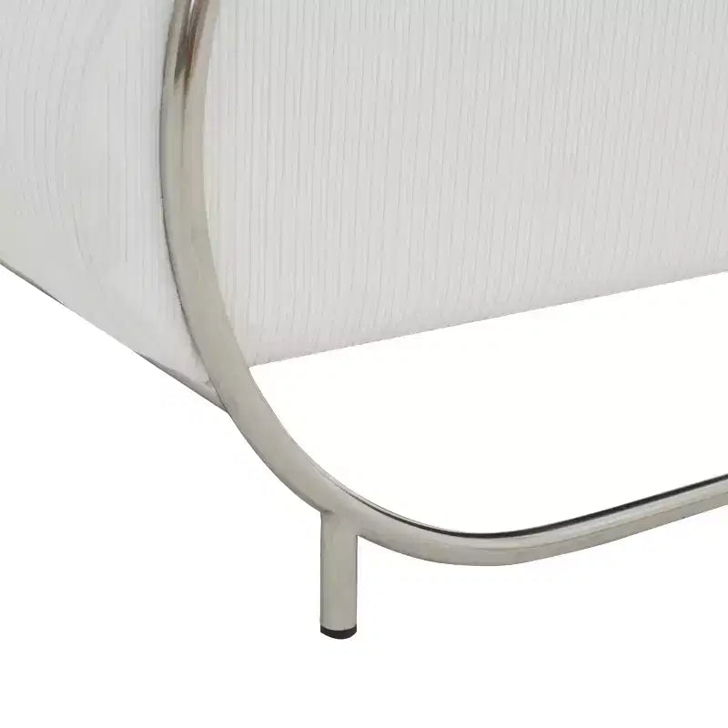 Fauteuil d'appoint à armature métallique Bethann - SFV5130 - Blanc/Argent - Safavieh Couture