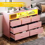Commode de Chambre avec Lumières LED 7 Tiroirs avec Station de Recharge, Commode de Rangement en Bois pour Entrée, Placard, Salon, Couloir