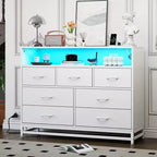 Commode de Chambre avec Lumières LED 7 Tiroirs avec Station de Recharge, Commode de Rangement en Bois pour Entrée, Placard, Salon, Couloir