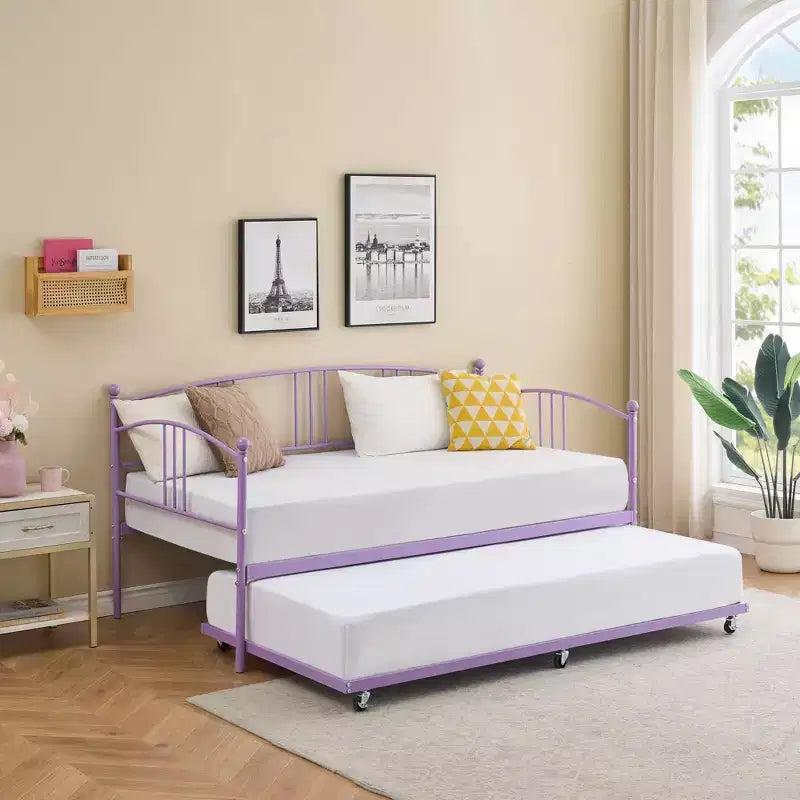 Lit de repos double en métal avec lit gigogne, cadre de lit de repos double avec lit gigogne extractible à 6 roulettes, support à lattes en acier pour canapé-lit d'appoint pour salon, chambre à coucher, appartement.