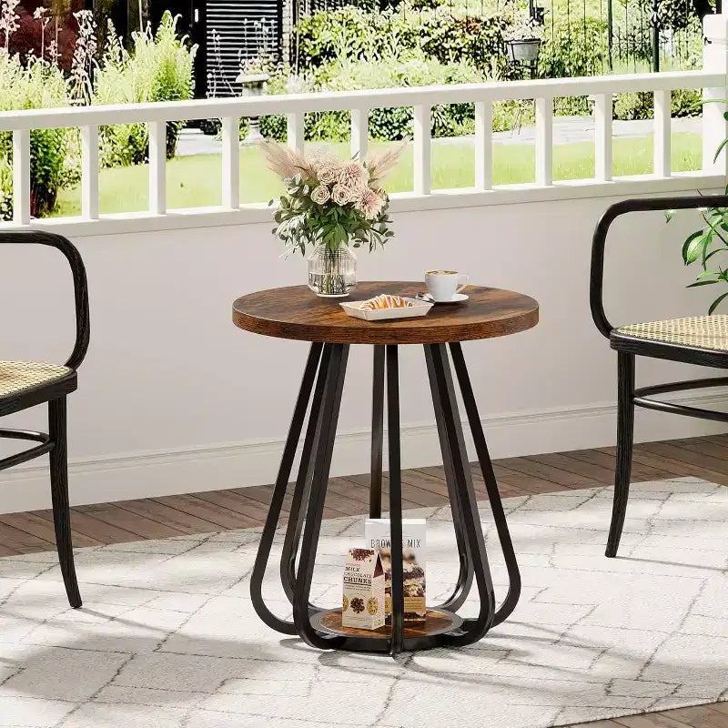 Petite table d'appoint ronde à 2 niveaux Lantine, avec cadre métallique et étagère inférieure, table d'appoint pour petits espaces, salon, chambre, marron vintage et noir