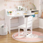 Bureau d'étude en bois avec chaise et armoire pour enfants