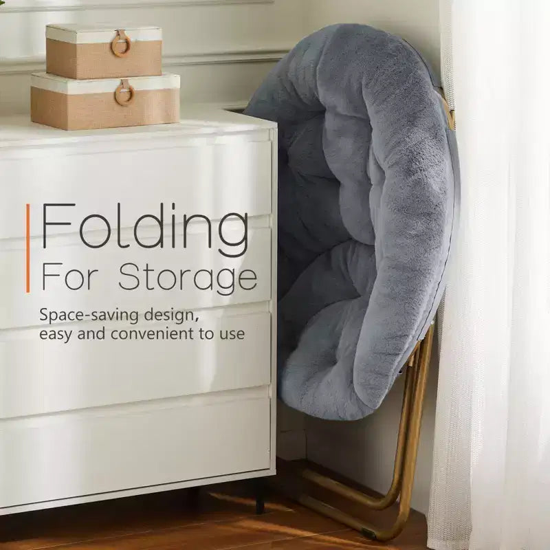 Zeus & Ruta Comfortable Faux Fur Disc Accent Chair - Adult-Size for Bedroom & Living Room