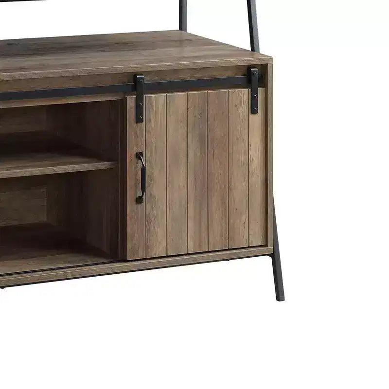 Meuble TV 60" Rashawn pour téléviseurs jusqu'à 58" en chêne rustique/finition noire - Acme Furniture : Style industriel avec portes coulissantes de grange et étagère ouverte