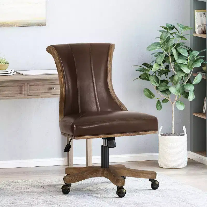 Chaise de bureau pivotante Coulee contemporaine en tissu à dossier roulé, brun foncé/naturel – Christopher Knight Home : Ergonomique, hauteur réglable