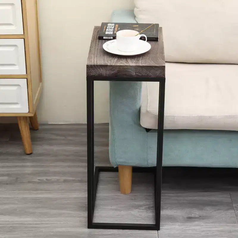 Breeze Casual Table d'appoint en C avec cadre en métal marron rustique - Proman Products : se glisse sous le canapé, support pour collation et lampe