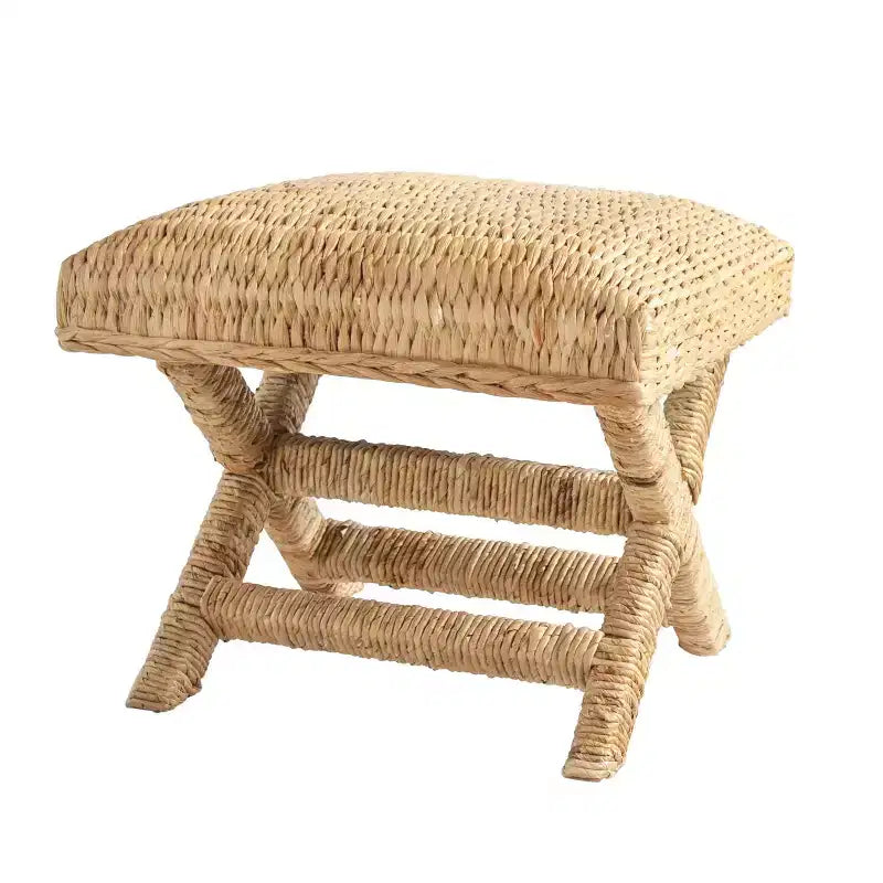 Table d'appoint Storied Home en jacinthe d'eau tressée et bois marron : Cadre en acajou, aucun assemblage requis.