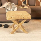 Table d'appoint Storied Home en jacinthe d'eau tressée et bois marron : Cadre en acajou, aucun assemblage requis.