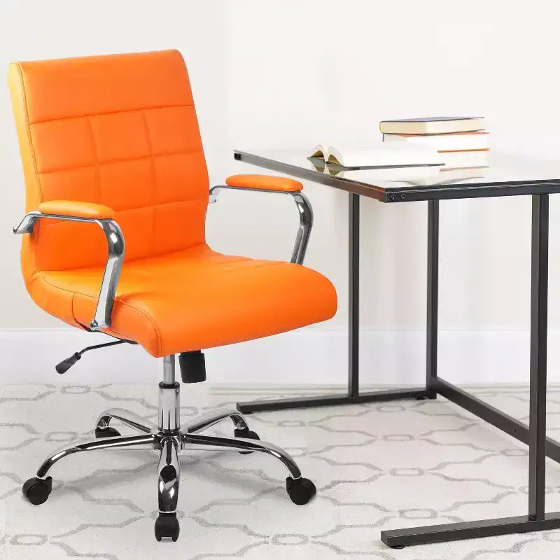 Chaise de bureau pivotante de direction Emma and Oliver Mid-Back en vinyle avec base et accoudoirs chromés