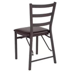 Emma et Oliver Lot de 2 chaises pliantes en métal à dossier échelle avec assise en vinyle marron