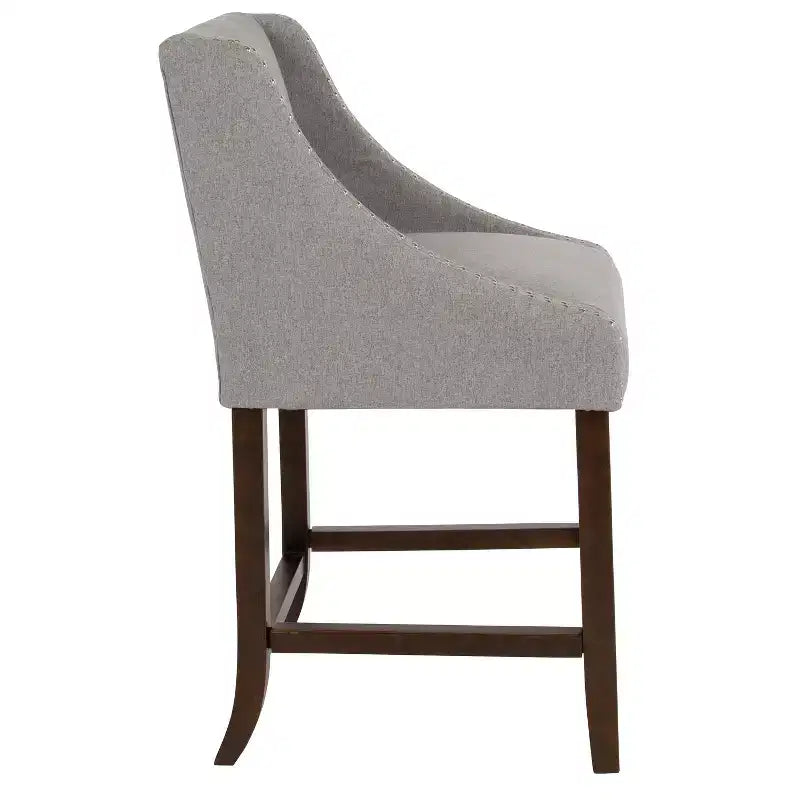 Emma et Oliver – Lot de 2 tabourets de comptoir de 61 cm, style transitionnel, noyer, avec garniture cloutée décorative.