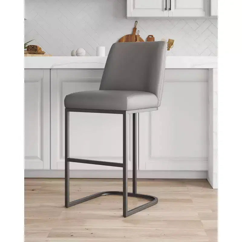 Tabouret de bar en métal rembourré en similicuir Serena de Manhattan Comfort