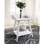 Signature Design by Ashley Blariden – Table d'appoint décontractée, blanc