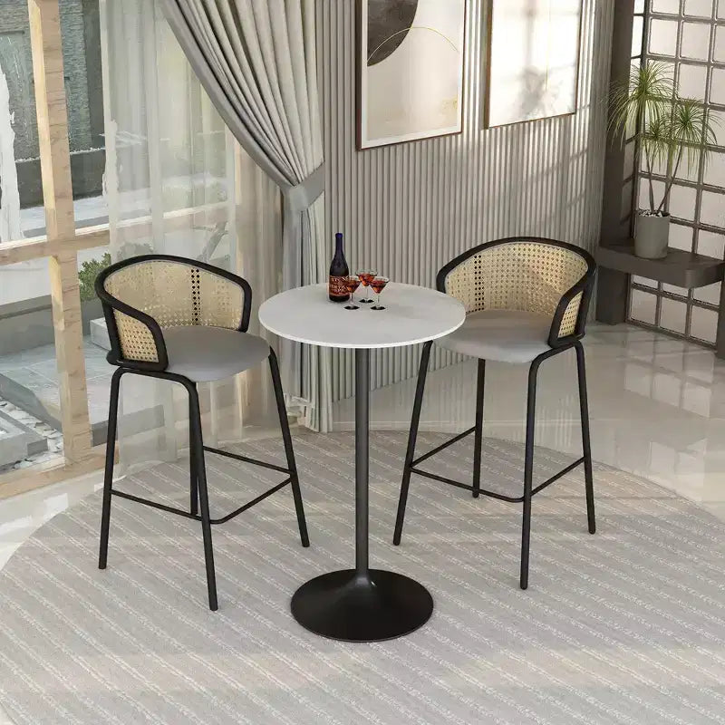 Table à manger ronde hauteur bar Leisuremod Verve 27 - Plateau en résine moderne avec base piédestal en acier noir Table hauteur comptoir pour cuisine, maison et pub