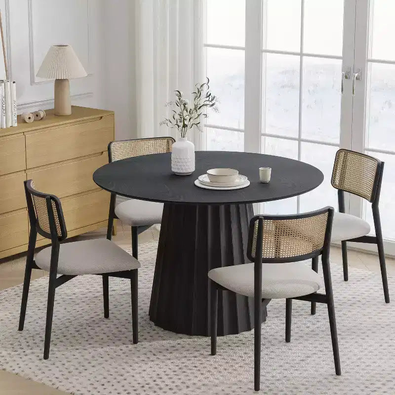 Table à manger ronde Dovelina Table de salle à manger style Mid-Century avec piètement design