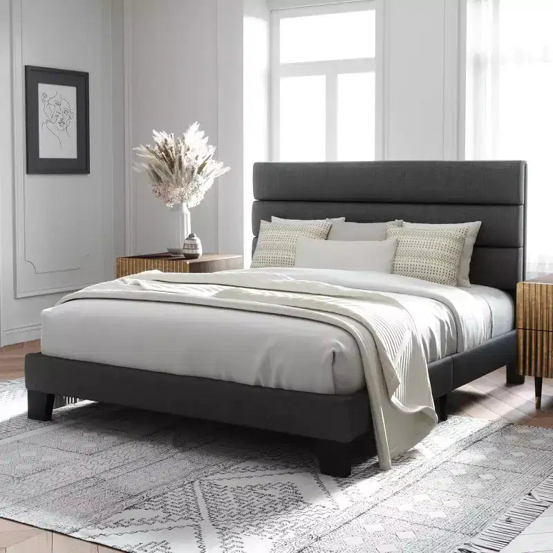 Cadre de lit plateforme Allewie avec tête de lit capitonnée en tissu et support de lattes en bois, base de matelas entièrement capitonnée/aucun sommier tapissier requis