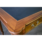 Bureau victorien en acajou massif, brun foncé / brun clair, avec plateau en cuir noir et 3 tiroirs – Unité simple